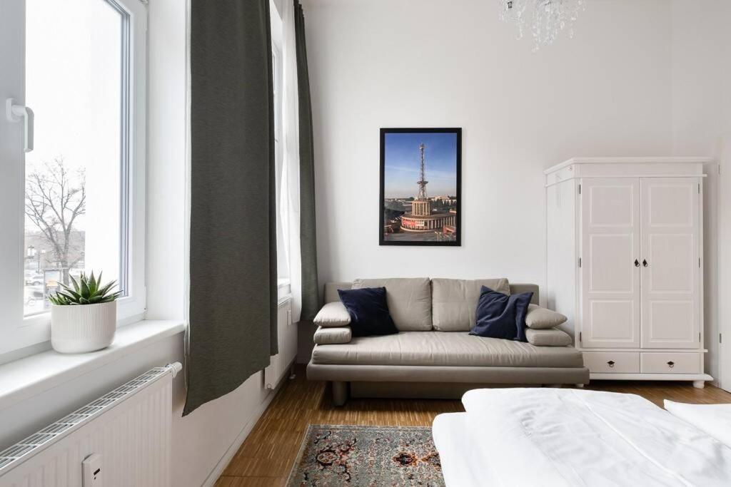 Sc 05 By Rockchair Apartments L Superhost Status L 2 Bedrooms Boxspringbeds Balcony Elevator - Cozy Family & Business Flair Welcomes You! Berlin Eksteriør billede